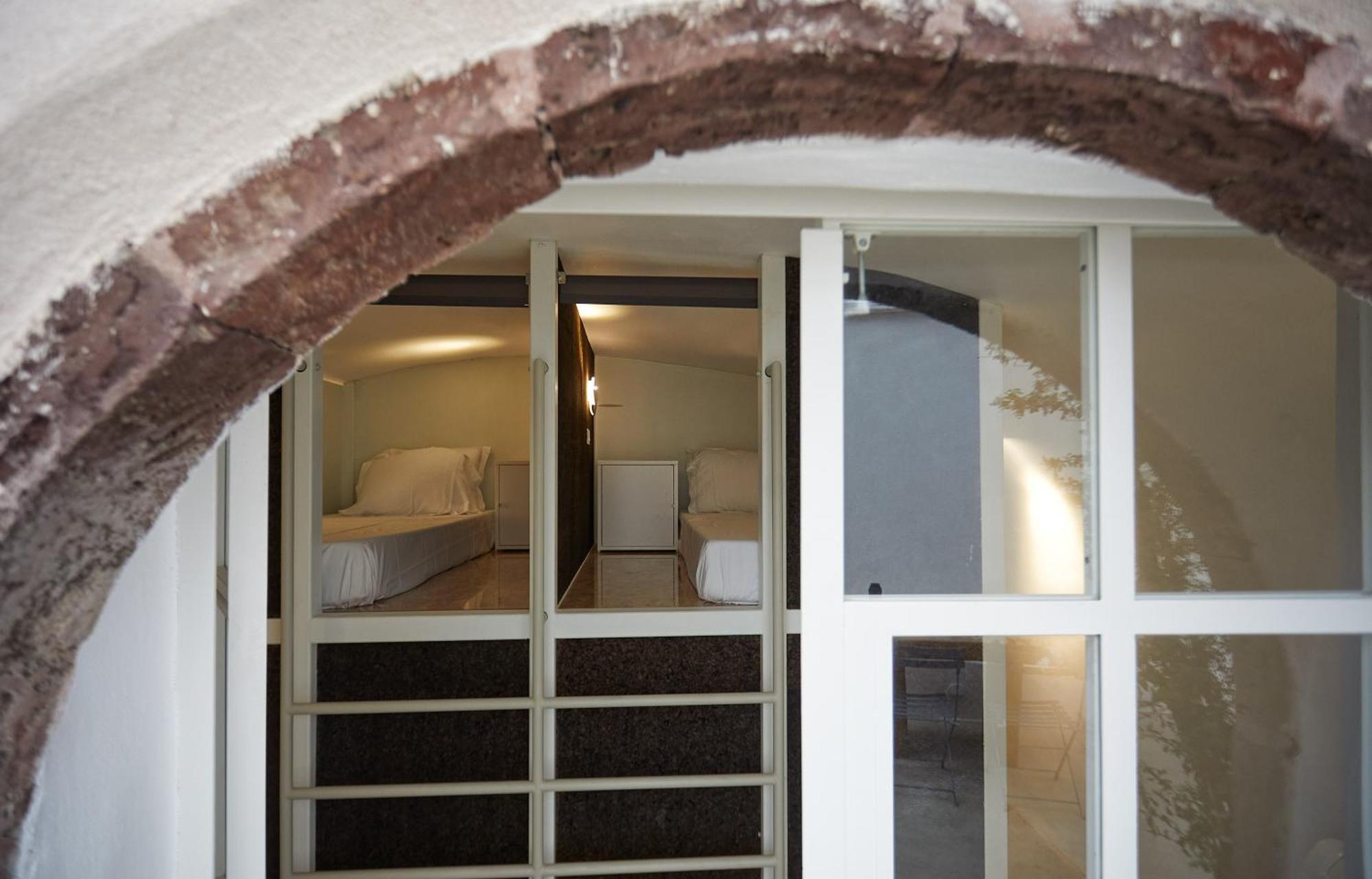 Hostel 16 Oia Exteriör bild